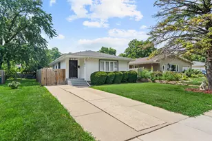 201 S Reedwood Dr, Joliet, IL 60436 - Photo 21