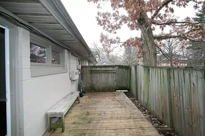 26 E Washington Avenue #2, Lake Bluff, IL 60044 - Photo 9
