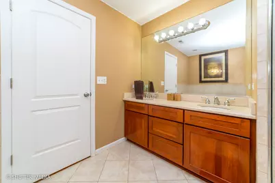 4251 W Montrose Avenue, Chicago, IL 60641 - Photo 11