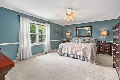1875 Hawk Lane, Elk Grove Village, IL 60007 - Photo 17