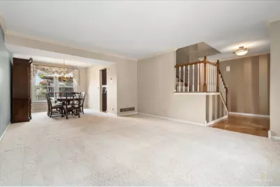 1875 Hawk Lane, Elk Grove Village, IL 60007 - Photo 5
