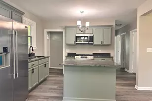 1607 Shaft St, Streator, IL 61364 - Photo 9