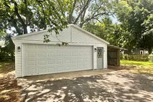 1607 Shaft St, Streator, IL 61364 - Photo 5