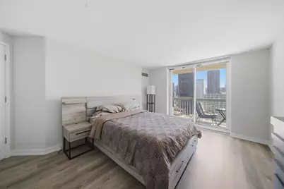 545 N Dearborn Street #2607, Chicago, IL 60654 - Photo 9