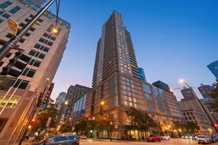 545 N Dearborn St, Chicago, IL 60654 - Photo 1