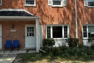 2156 Rugen Rd, Glenview, IL 60026 - Photo 1
