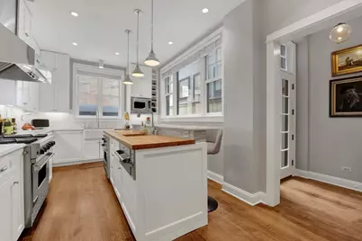 2109 N Clark Street, Chicago, IL 60614 - Photo 11