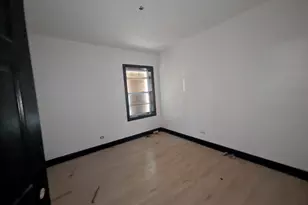 8001 S Laflin St, Chicago, IL 60620 - Photo 9