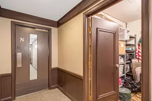 5 Oak Brook Club Dr, Oak Brook, IL 60523 - Photo 25