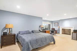 5 Oak Brook Club Dr, Oak Brook, IL 60523 - Photo 7