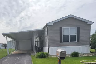 20 Swallow Ln, Beecher, IL 60401 - Photo 1