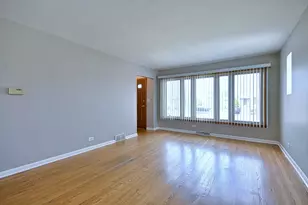 5719 N Orange Ave, Chicago, IL 60631 - Photo 3