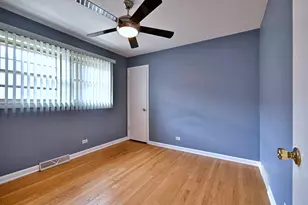 5719 N Orange Ave, Chicago, IL 60631 - Photo 11