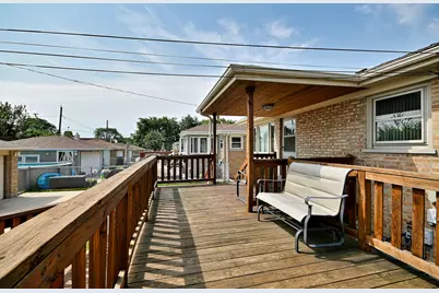 5719 N Orange Avenue, Chicago, IL 60631 - Photo 29