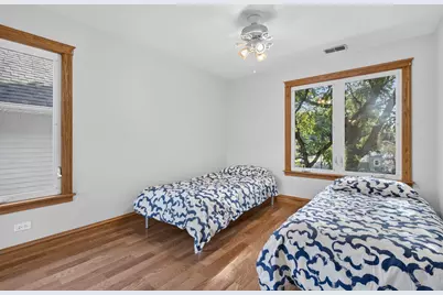 532 S Grove Avenue, Oak Park, IL 60304 - Photo 13