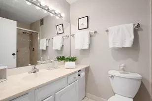 111 Acacia Dr, Indian Head Park, IL 60525 - Photo 19