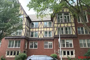 2200 E 70th Pl, Chicago, IL 60649 - Photo 1