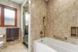 6444 N Kenton Ave, Lincolnwood, IL 60712 - Photo 21