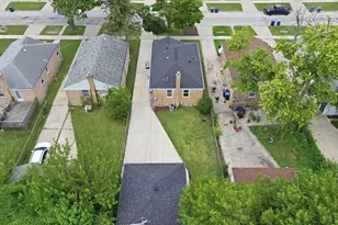 1827 S 23rd Ave, Maywood, IL 60153 - Photo 37