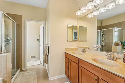 151 N Rose Street #E, Palatine, IL 60067 - Photo 9