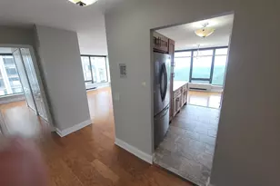 5445 N Sheridan Rd, Chicago, IL 60640 - Photo 5