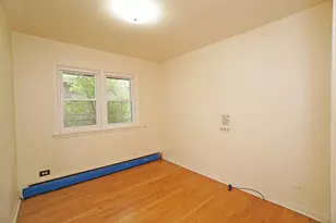 208 N Graylynn Dr, Mount Prospect, IL 60056 - Photo 7