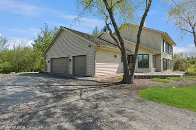 15020 King Drive, Green Oaks, IL 60048 - Photo 3