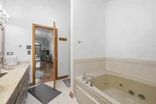 10650 Wildwood Dr, Palos Park, IL 60464 - Photo 23