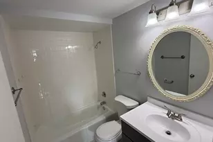 4500 Beau Monde Dr, Lisle, IL 60532 - Photo 15