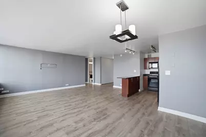 655 W Irving Park Road #1704, Chicago, IL 60613 - Photo 9