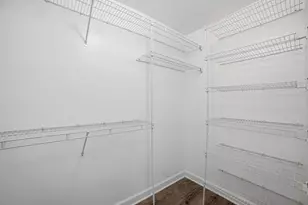 655 W Irving Park Rd, Chicago, IL 60613 - Photo 23