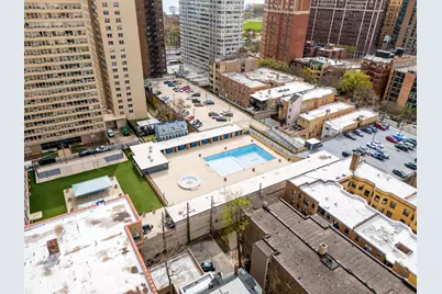 655 W Irving Park Road #1704, Chicago, IL 60613 - Photo 29