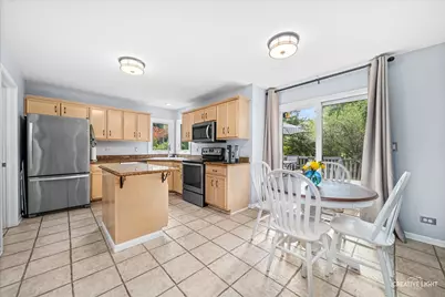 490 Waubonsee Circle, Oswego, IL 60543 - Photo 7