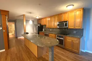 5820 Oakwood Dr, Lisle, IL 60532 - Photo 5