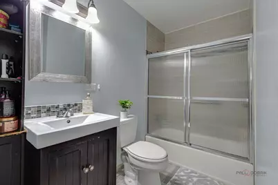 4439 W Deming Place, Chicago, IL 60639 - Photo 9