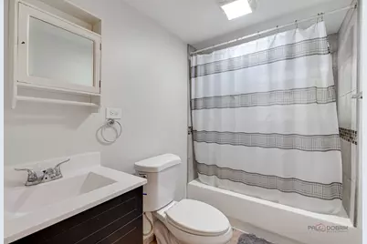 4439 W Deming Place, Chicago, IL 60639 - Photo 19