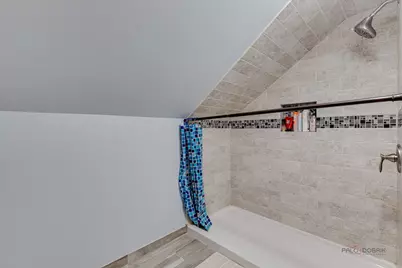4439 W Deming Place, Chicago, IL 60639 - Photo 17