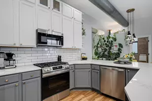 2101 W Rice St, Chicago, IL 60622 - Photo 15