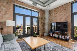 2101 W Rice St, Chicago, IL 60622 - Photo 5