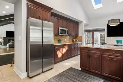 4643 Lake Point Circle, Long Grove, IL 60047 - Photo 15