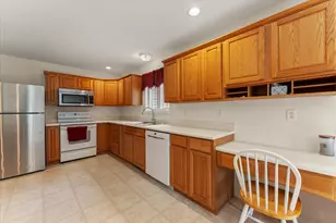 3802 Crail Rd, Champaign, IL 61822 - Photo 13