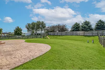 2210 Crescent Street, Bourbonnais, IL 60914 - Photo 33