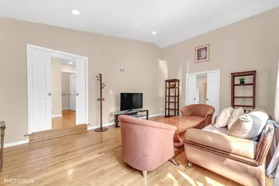 2768 The Mews, Northbrook, IL 60062 - Photo 7
