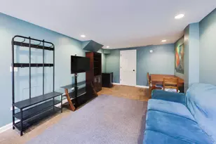 2711 Elgin Rd, Evanston, IL 60201 - Photo 21