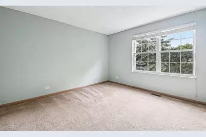 620 N Charter Hall Drive, Palatine, IL 60067 - Photo 15