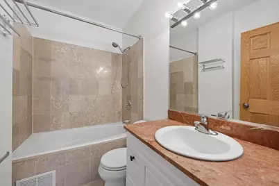 2236 N Maplewood Avenue #3, Chicago, IL 60647 - Photo 17