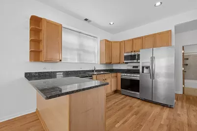 2236 N Maplewood Avenue #3, Chicago, IL 60647 - Photo 7