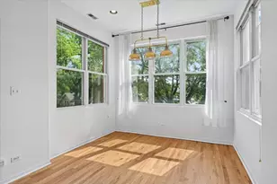2236 N Maplewood Ave, Chicago, IL 60647 - Photo 11