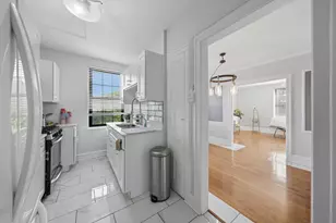 3017 E 78th St, Chicago, IL 60649 - Photo 17