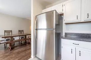 1645 Apple Tree Ln, West Chicago, IL 60185 - Photo 11